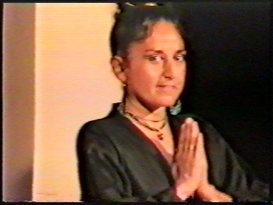 Director of the Sacred Dance Course, Devi Dhyani - Dancing to the Heart Sutra Dance001a jpg.jpg (20678 bytes)