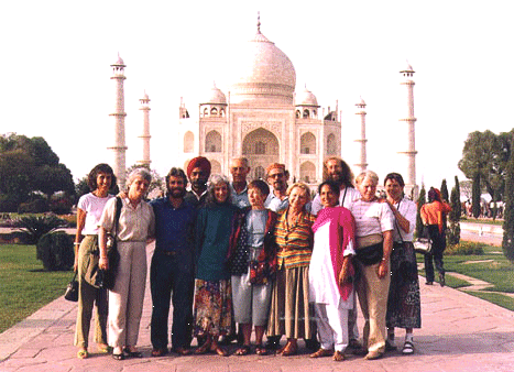 Energy Enhnacement Meditation at the Taj Mahal. Group with Satchidanand and Devi Dhyani Sol1.gif (91776 bytes) Energy Enhnacement Meditation at the Taj Mahal. Group with Satchidanand and Devi Dhyani Sol1.gif (91776 bytes)